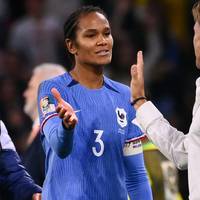 Die Kapitänin fehlt: Frankreich muss gegen die DFB-Frauen auf die verletzte Wendie Renard verzichten.