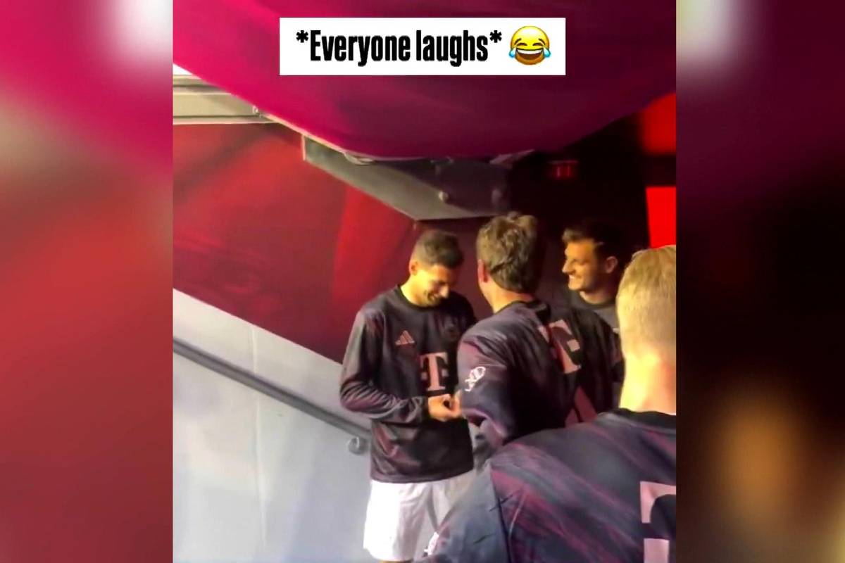 Thomas Müller wird vor seinem letzten Bayern-Heimspiel von seinem Teamkollen mit einer privaten Frage konfrontiert und kontert mit typischem Müller-Humor.