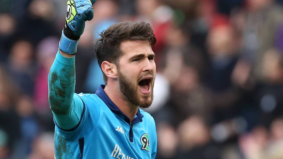 30. PLATZ: Samuel Sahin-Radlinger (Hannover 96): Weisse Westen: 0 - Gegentore: 3