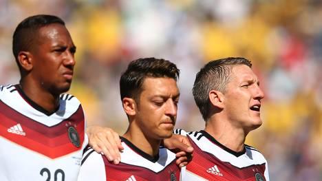 Mesut Özil verzichtet bei der Nationalhymne auf das Mitsingen 