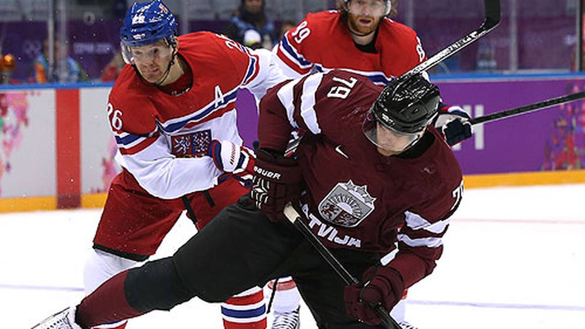 Auch den lettischen Eishockey-Spieler Vitalijs Pavlovs erwischt es am vorletzten Tag: Wie schon bei Sachenbacher-Stehle werden bei ihm Spuren des verbotenen Stimulans Methylhexanamin nachgewiesen