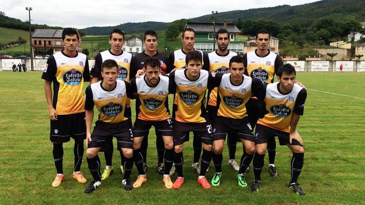 Skurriles hat sich auch der spanische Zweitliga-Klub CD Lugo einfallen lassen. Der  Verein hat einen Bierhersteller als Trikotsponsor an Land gezogen - wie sich unschwer erkennen lässt