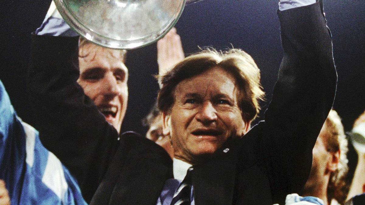 Raymond Goethals (Olympique Marseille), 71 Jahre und 231 Tage. Gewissermaßen Heynckes' Vorbild. Sollte Don Jupp in diesem Jahr mit Bayern die Champions League gewinnen, würde er Goethals als ältesten Trainer eines Europapokal-Siegers ablösen. Der Belgier stellte diesen Rekord 1993 mit Marseille auf