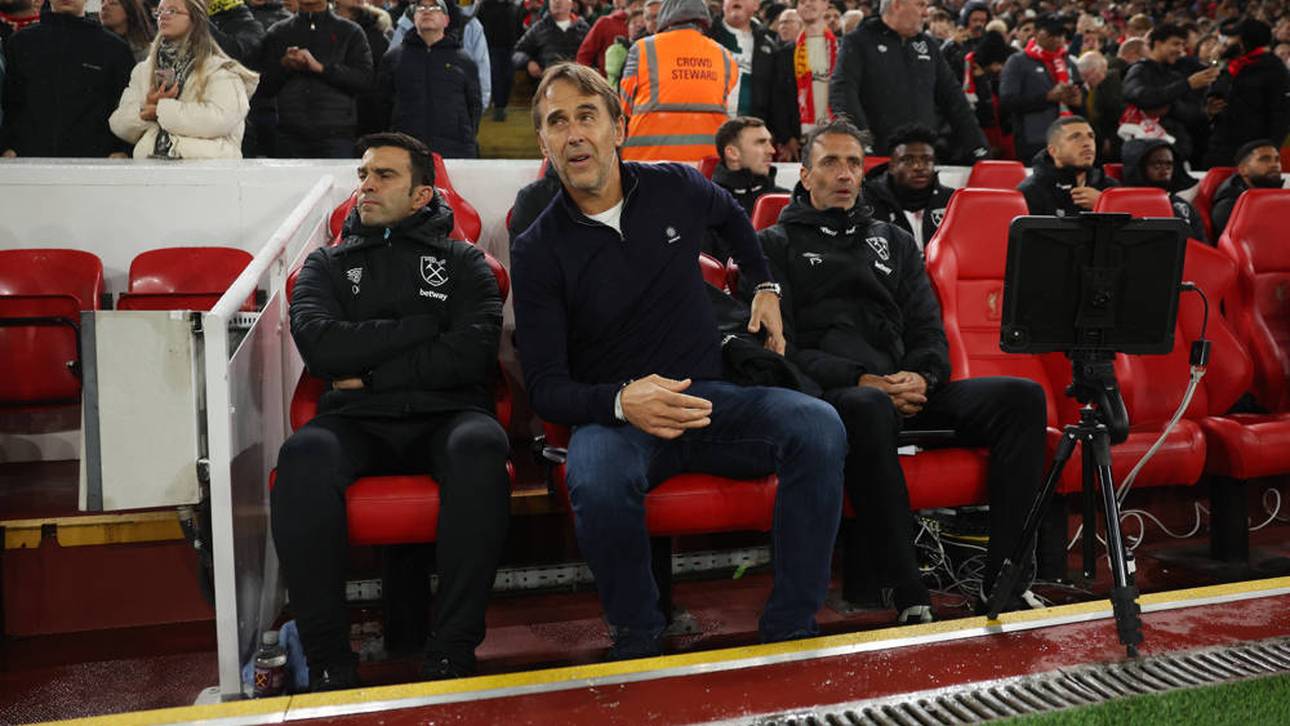 Füllkrug-Trainer verletzt sich