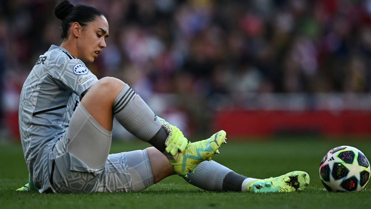 Kreuzbandriss bei Nationaltorhüterin