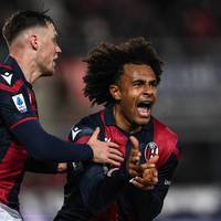 Der FC Bologna glänzt in Italien. Nach Jahren der Bedeutungslosigkeit ärgert das Team um Ex-Bayern-Juwel Joshua Zirkzee die Großen und träumt von Europa.