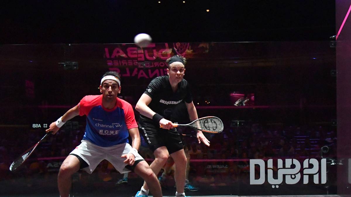 SQUASH: Die Rückschlagsportart fasziniert vor allem durch die Geschwindigkeit des Balles. Ziel ist es, den Ball so zu schlagen, dass der Gegner ihn nicht erreicht, bevor er zum zweiten Mal den Boden berührt. Der Deutsche Simon Rösner zählt zu den Topfavoriten