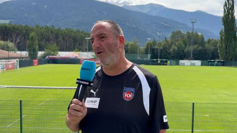 Frank Schmidt spricht über seine Zukunft beim 1. FC Heidenheim. Der Cheftrainer äußert sich zu den Spekulationen rund um seine weitere Zukunft und ordnet die aktuelle Situation ein.