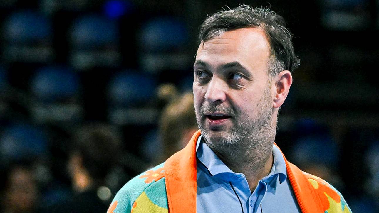 Bob Hanning beim Auftaktsieg der Berliner Füchse gegen Bergischer HC