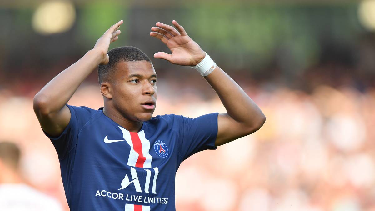 KYLIAN MBAPPÉ: Der Youngster von PSG kann in seiner jungen Karriere schon auf eine beachtliche Titelsammlung zurückblicken. Lediglich in der Champions League will es nicht recht klappen. Doch 33 Tore in 29 Ligaspielen sind ein Ausrufezeichen für den Weltmeister