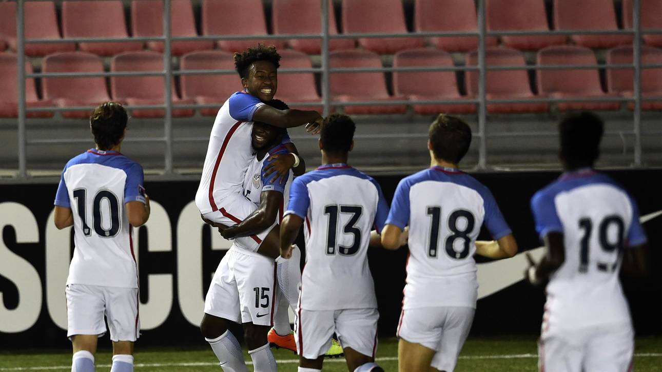 Schalke verpflichtet Jones