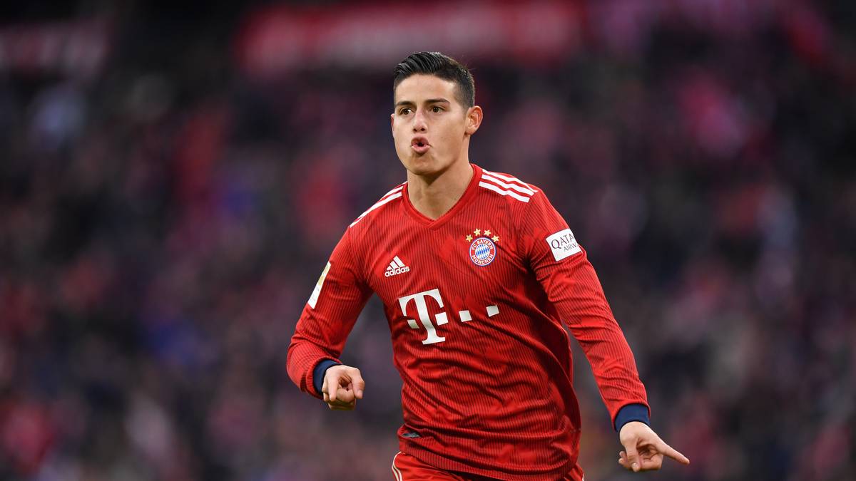 JAMES RODRÍGUEZ: Das letzte Leihgeschäft des FC Bayern fühlt sich im Nachhinein wie ein zweijähriges Missverständnis an. Für eine Leihgebühr von 13 Millionen Euro kam mit James ein Superstar nach München, der anfangs Probleme hatte, dann aber auch immer wieder starke Leistungen brachte. Zum Ende der zweijährigen Leihe entwickelte sich dann aber ein unrühmlicher Abschied