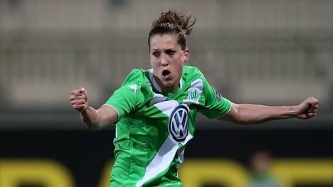 Verena Faißt jubelt für den VfL Wolfsburg