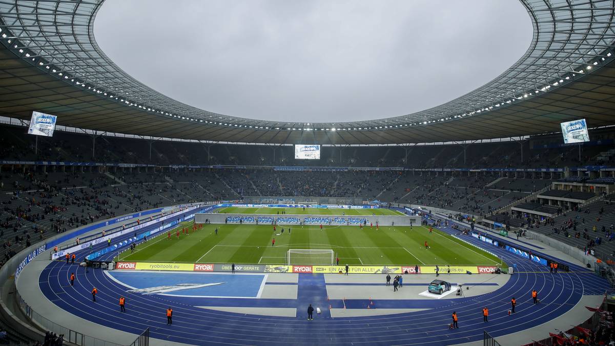 30 Jahre Mauerfall! Ein geschichtsträchtiges Ereignis jährt sich und Hertha BSC gegen RB Leipzig wird zu einem besonderen Spiel