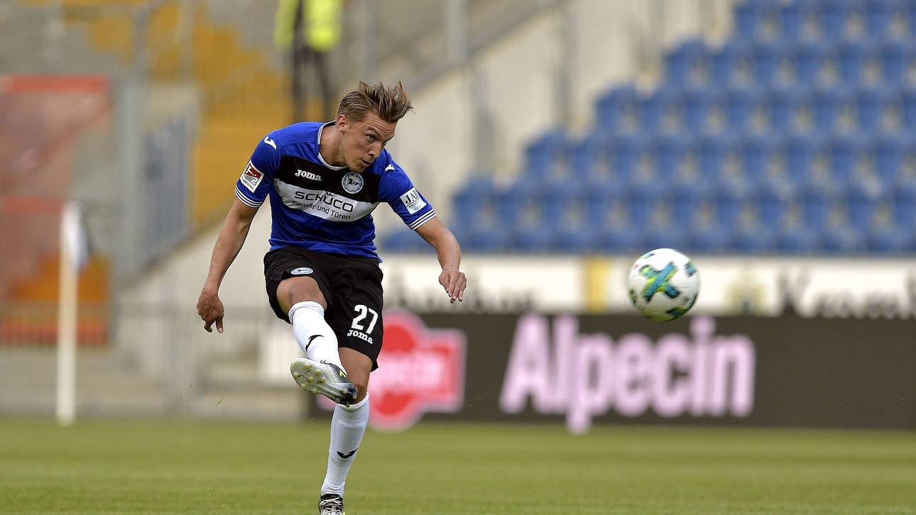 Arminia besiegt Jahn in Unterzahl