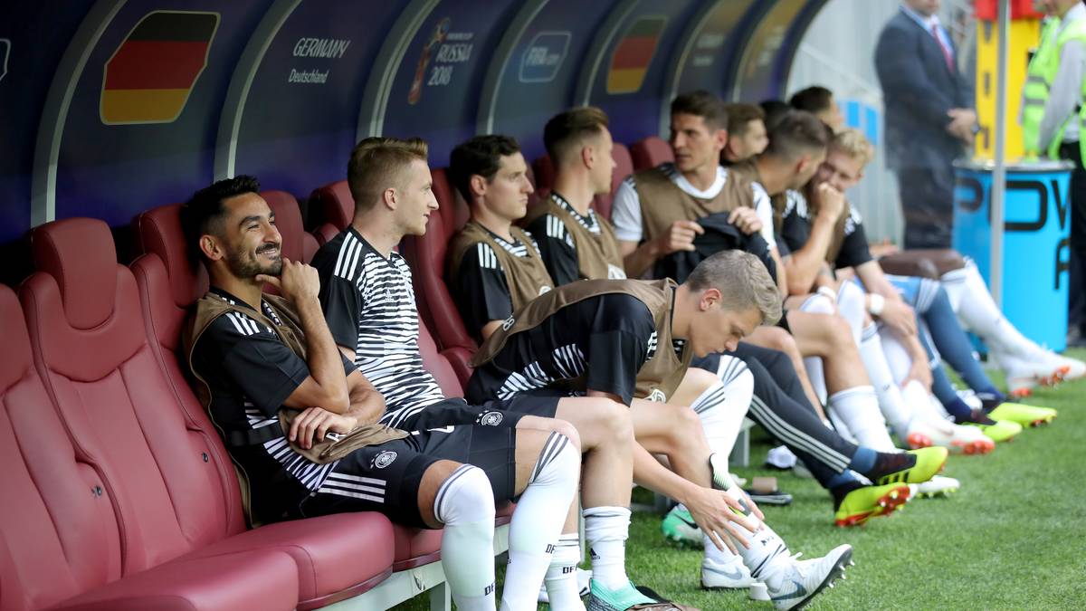 Zero Hora: "Deutschland wiederholt die jüngste Negativ-Geschichte der Weltmeister in ihren WM-Auftaktspielen"