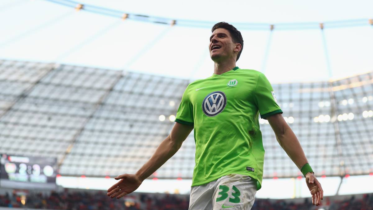 Der VfL Wolfsburg dreht dank Dreifachtorschütze Mario Gomez einen 0:2-Rückstand gegen Bayer Leverkusen. Das große Happy End bleibt aber aus. SPORT1 zeigt die besten Bilder des 26. Spieltags