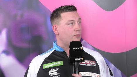 Chris Dobey wirft den amtierenden Weltmeister Michael Smith aus dem Turnier und steht erstmals in seiner Karriere im Viertelfinale einer Darts-WM.