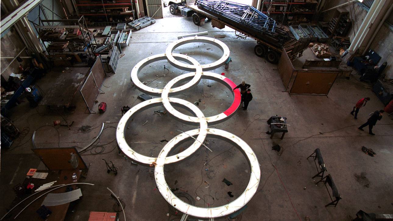 Sydney versteigert Olympische Ringe