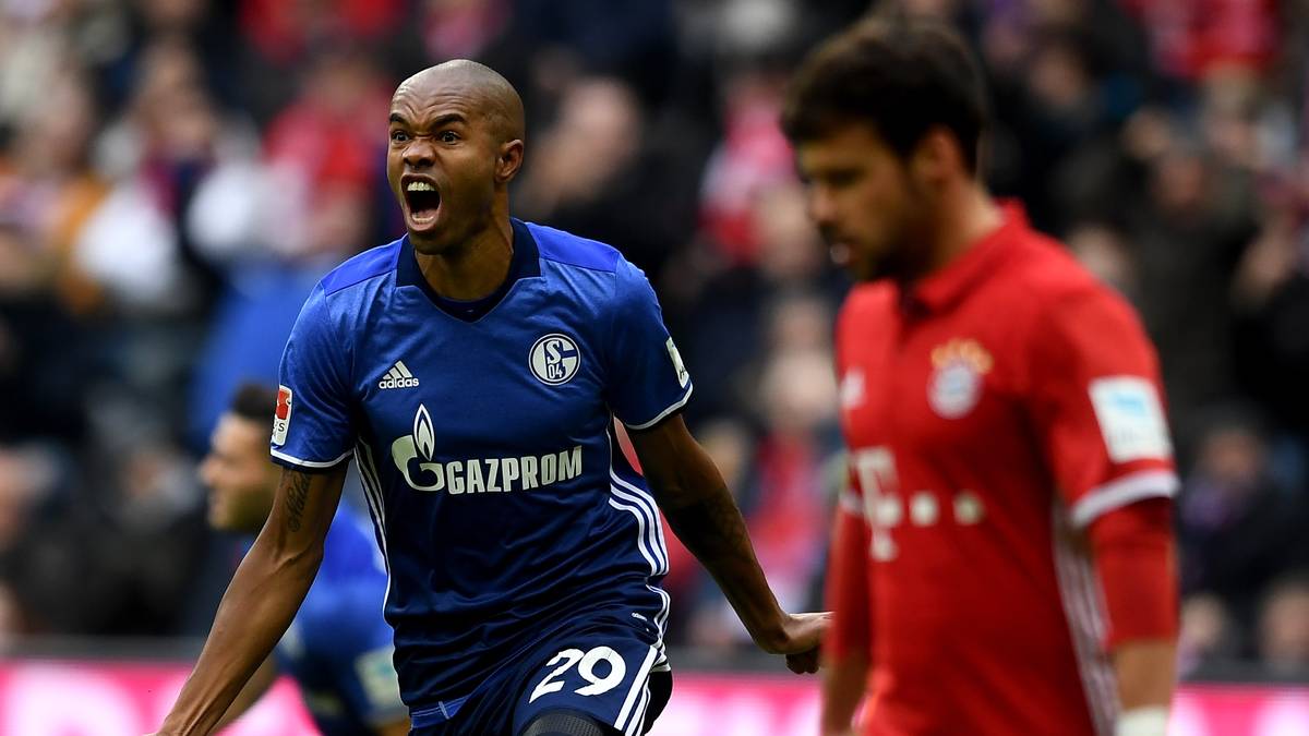 NALDO (Schalke): Athanasiadis wird wohl die Spezialaufgabe für Naldo werden. Der nahm es zuletzt ja sogar mit den Bayern auf. Wird wohl wieder mehr als Verteidiger denn als Torjäger gefragt sein. Wobei: Wenn es schon gegen Neuer klappt...