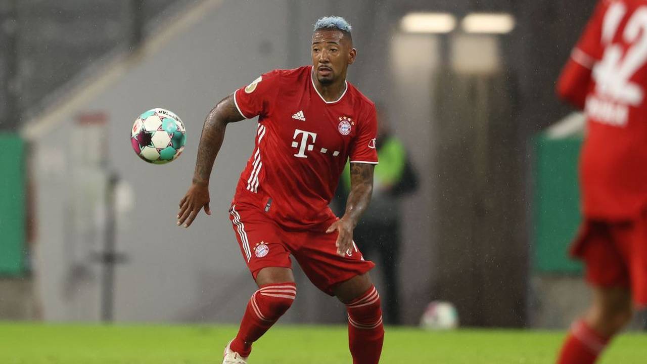 Transfermarkt: Oliver Kahn kündigt Gespräche mit Jerome Boateng an