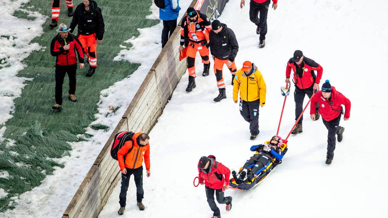 Luisa Görlich wird abtransportiert