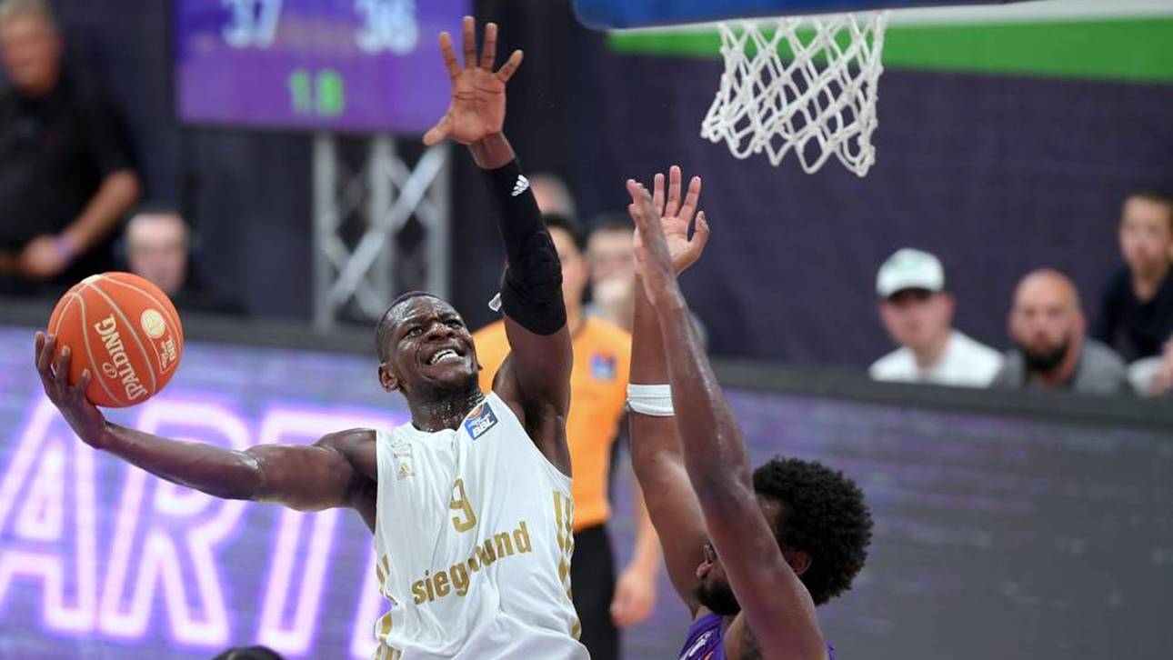 Bayern prescht ins Halbfinale