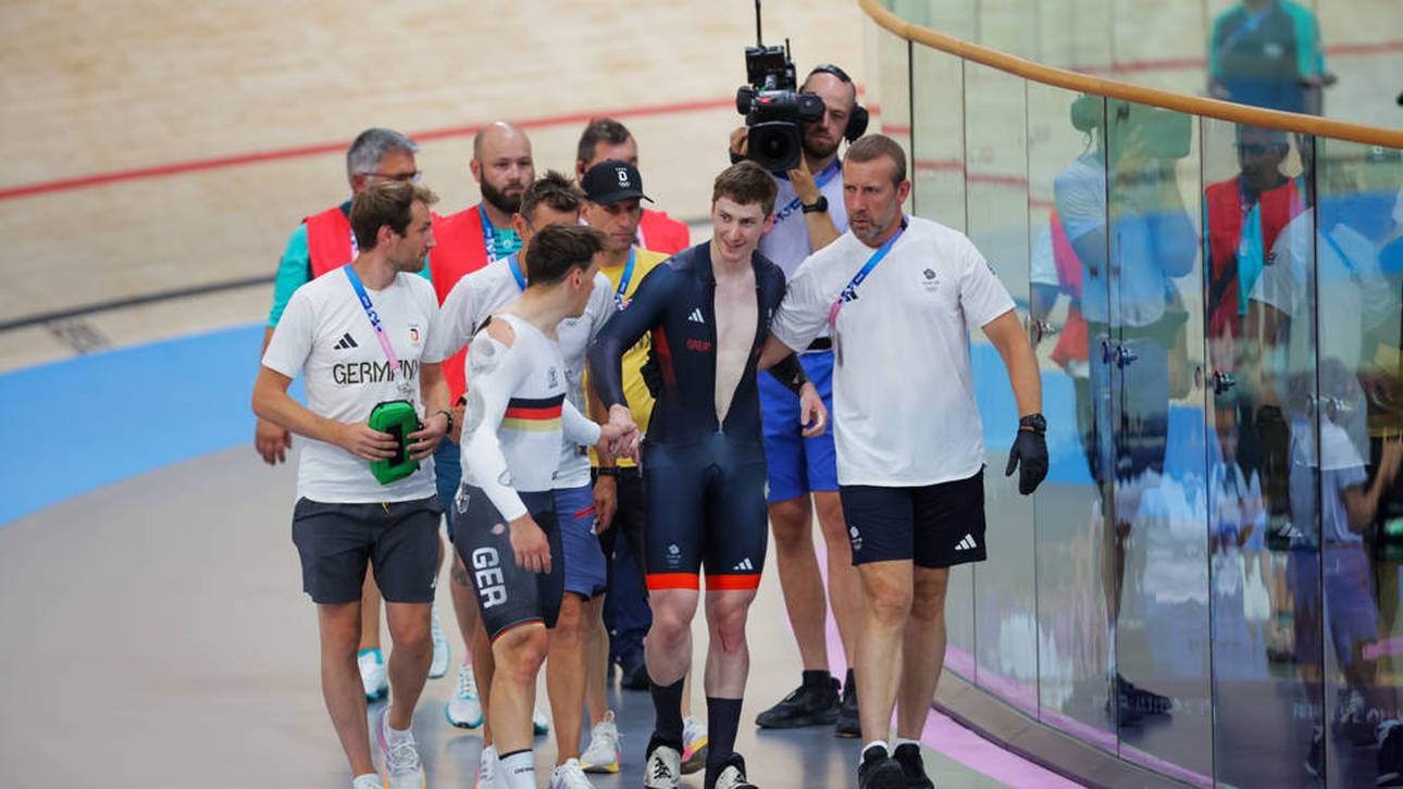 Heftiger Sturz! Aus für Spiegel