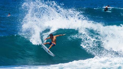 Olympia zwingt die weltbesten Surfer bei den ISA World Surfing Games zu starten