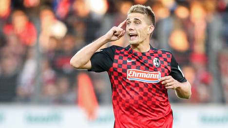 Der SC Freiburg muss mehrere Wochen auf Nils Petersen verzichten