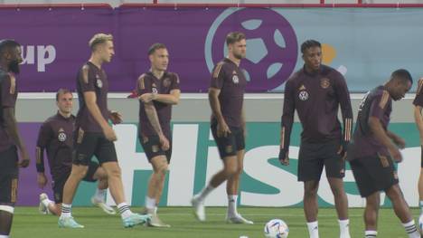 DFB-Verteidiger David Raum hat sich einem Bericht zufolge im Urlaub auf den Malediven verletzt. Ein Spaß-Kick gefährdet nun den Rückrundenstart mit RB Leipzig.