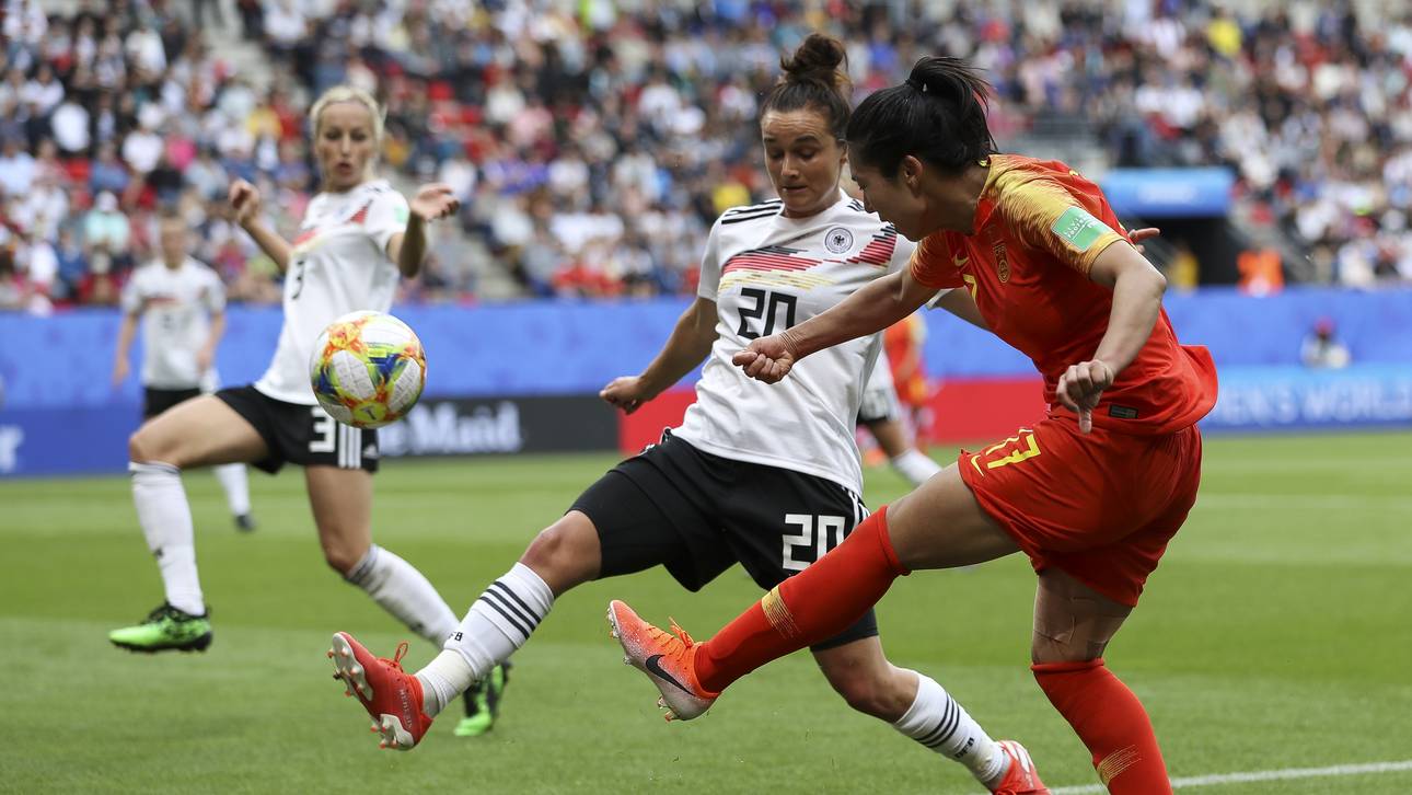 DFB-Frauen rotieren gegen Spanien