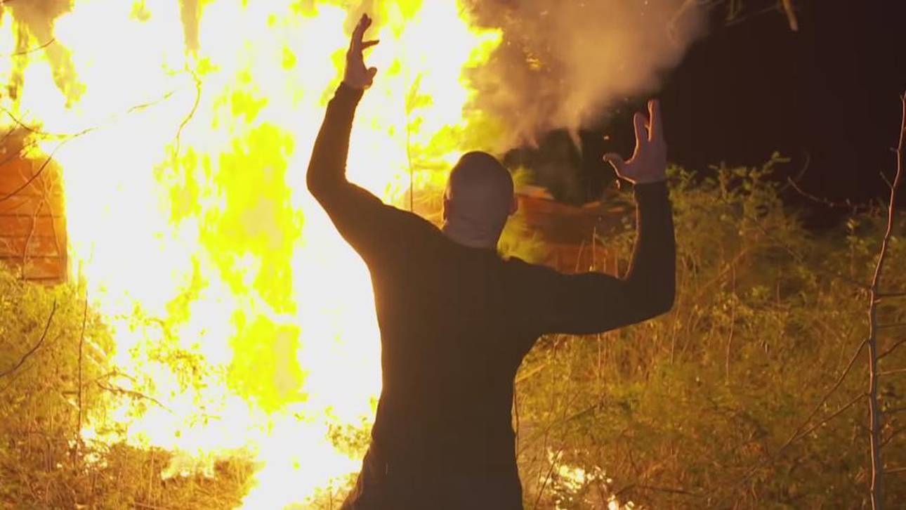 Bizarres Feuer-Finale bei WWE