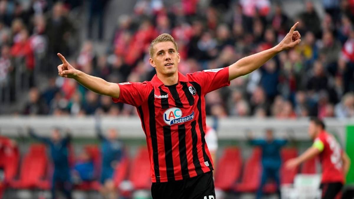 SC FREIBURG: Nils Petersen spielt seit Januar 2015 für die Breisgauer und erzielte in dieser Zeit 84 Tore insgesamt, 51 davon in der Bundesliga - der bisherige Rekordhalter Joachim Löw kommt nur auf 83 Pflichtspieltore