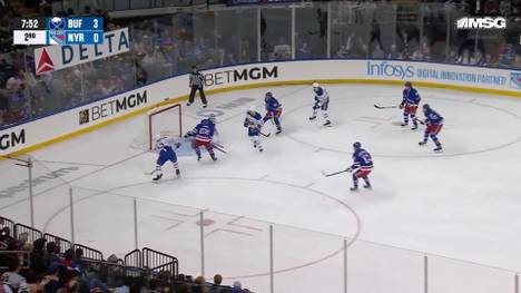 Die Buffalo Sabres zerlegen nach den Ottawa Senators auch die New York Rangers im Madison Square Garden. Der deutsche Superstar John-Jason Peterka liefert mal wieder einen Assist. 