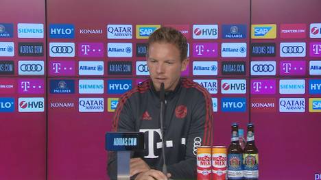 Sorgen um Kingsley Coman: Der Franzose musste sich einer kleinen Herz-Operation unterziehen. Julian Nagelsmann erklärt auf der Pressekonferenz vor dem Spiel gegen den VfL Bochum, wie es dem Franzosen geht.