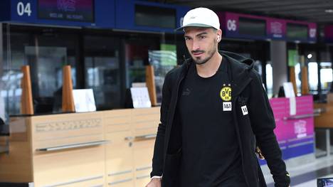 Vizemeister Borussia Dortmund ist mit den prominenten Neuzugängen um Sebastien Haller, Niklas Süle und Nico Schlotterbeck ins Trainingslager nach Bad Ragaz aufgebrochen. 