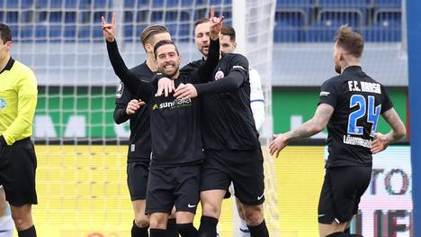 Manuel Farrona-Pulido erzielt das 1:0 gegen Türkgücü 