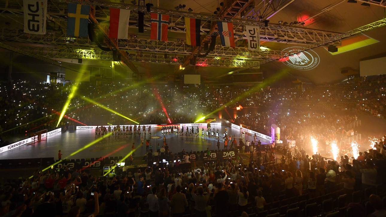 Klein singt offiziellen WM-Song