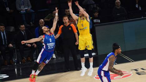 ALBA Berlin spielt weiter in der EuroLeague