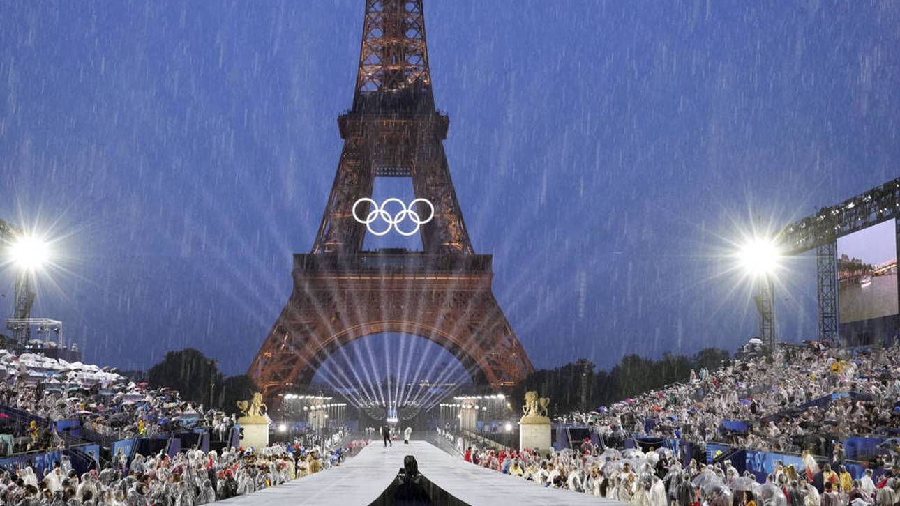 Nur der Regen störte die magische Zeremonie in Paris