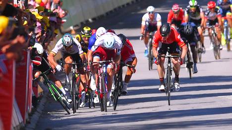 Peter Sagan sorgte mit seinem Rempler gegen Mark Cavendish bei der Tour de France 2017 für einen Skandal