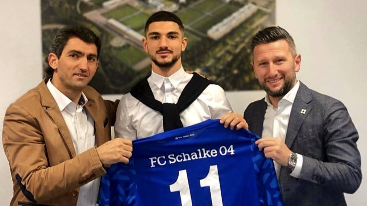 Transfermarkt: Calhanoglu-Cousin zu Schalke