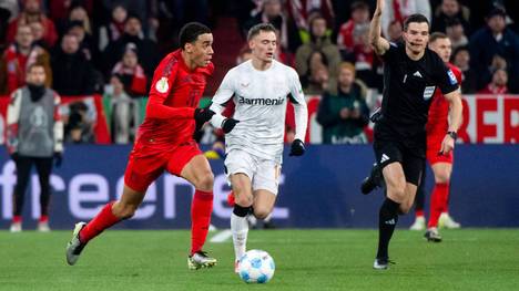 Bayer Leverkusen gegen Bayern München heißt auch: Florian Wirtz gegen Jamal Musiala. Die zwei besten Youngstars des deutschen Fußballs treffen sich zum direkten Duell. Da ist der Zauber bereits vorprogrammiert.