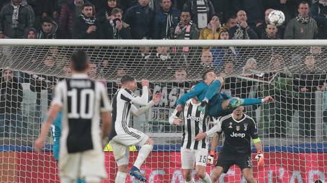 Juventus v Real Madrid - UEFA Champions League Quarter Final Leg One