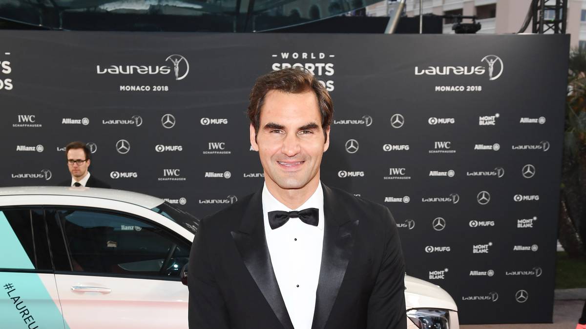 Roger Federer ist gleich in zwei Kategorien nominiert - und gewinnt in beiden...