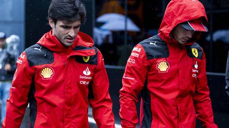 Auch Carlos Sainz (l.) und Charles Leclerc verstehen den Ferrari-Boliden nicht