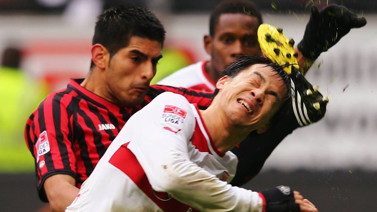 Eintracht Frankfurt v VfB Stuttgart - Bundesliga