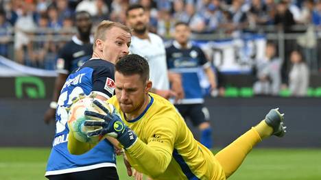 Die Top 10 Torwartparaden vom Wochenende, unter anderem mit Marcel Schuhen, Marius Gersbeck, Jannik Huth und Ron-Robert Zieler