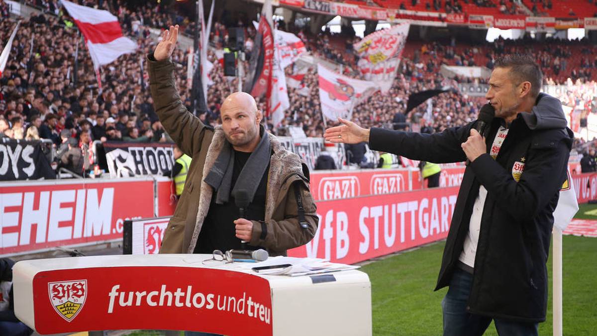 Christian Jungwirth beim VfB mit Stadionsprecher Holger Laser im Stadion